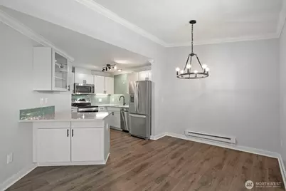23410 18th Avenue S #C302, Des Moines, WA 98198 - Photo 3