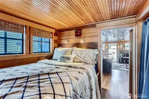 2706 Westlake Ave N, Seattle, WA 98109 - Photo 7