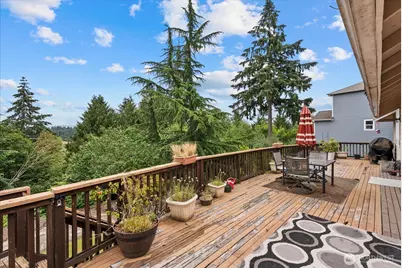 9100 189 Avenue Ct E, Bonney Lake, WA 98381 - Photo 37