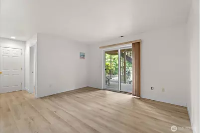 9100 189 Avenue Ct E, Bonney Lake, WA 98381 - Photo 31