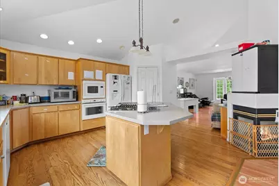 9100 189 Avenue Ct E, Bonney Lake, WA 98381 - Photo 13
