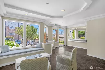 1011 5th Avenue N #201, Seattle, WA 98109 - Photo 31