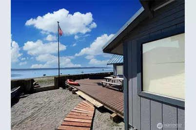 2 S Pilchuck Ave, Hat Island, WA 98206 - Photo 37