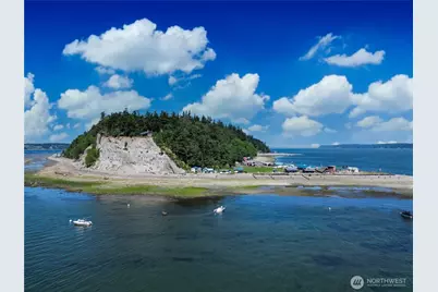 2 S Pilchuck Ave, Hat Island, WA 98206 - Photo 29