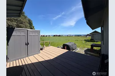 2 S Pilchuck Ave, Hat Island, WA 98206 - Photo 21