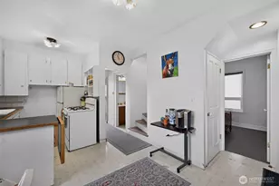 8045 26th Ave NW, Seattle, WA 98117 - Photo 15