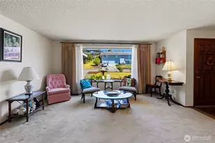 1874 Lenore Dr, Tacoma, WA 98406 - Photo 5