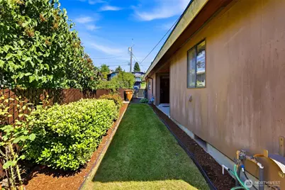 1874 Lenore Drive, Tacoma, WA 98406 - Photo 21