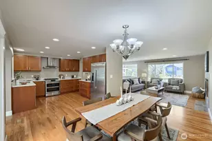 14511 NE 4th St, Bellevue, WA 98007 - Photo 7