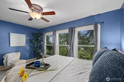 732 S Summit Avenue, Bremerton, WA 98312 - Photo 23