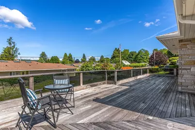 18420 Torgeson Avenue NE, Poulsbo, WA 98370 - Photo 9
