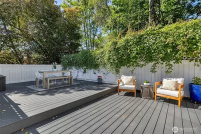 9827 22nd Avenue SW, Seattle, WA 98106 - Photo 23