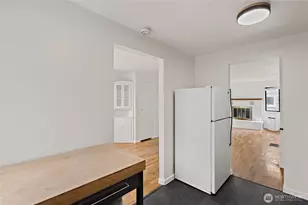 611 N 143rd St, Seattle, WA 98133 - Photo 3