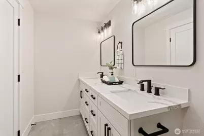 1035 156th Avenue NE #33T, Bellevue, WA 98007 - Photo 15