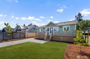 1249 SW 151st St, Seattle, WA 98166 - Photo 3