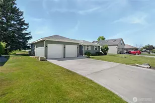 1202 S Eastlake Dr, Moses Lake, WA 98837 - Photo 5