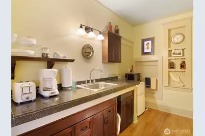 460 Argyle Avenue, Friday Harbor, WA 98250 - Photo 25