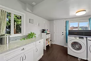 1925 Rainier Ave, Everett, WA 98201 - Photo 15