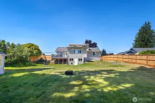 5011 Seahurst Ave, Everett, WA 98203 - Photo 31