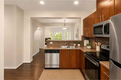 15720 Manor Way #G4, Lynnwood, WA 98087 - Photo 7