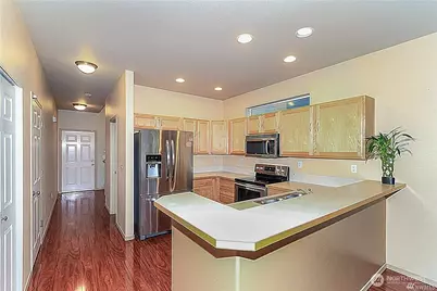 2422 Stafford Way, Bothell, WA 98012 - Photo 3