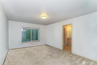 2422 Stafford Way, Bothell, WA 98012 - Photo 9