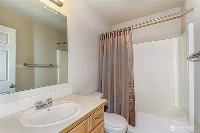 2422 Stafford Way, Bothell, WA 98012 - Photo 11