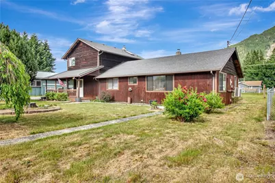 930 Commercial Avenue, Darrington, WA 98241 - Photo 1