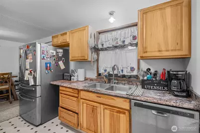 21022 117th Street E, Bonney Lake, WA 98391 - Photo 3