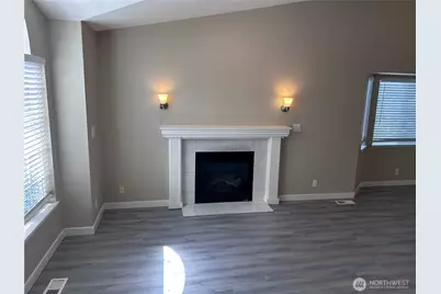 7621 67th Street NE, Marysville, WA 98270 - Photo 3