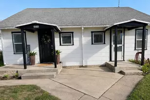 1014 Washington St, Davenport, WA 99122 - Photo 1