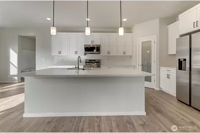 18306 37th Avenue Ct E, Tacoma, WA 98446 - Photo 11