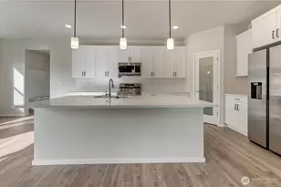 18306 37th Ave Ct E, Tacoma, WA 98446 - Photo 11