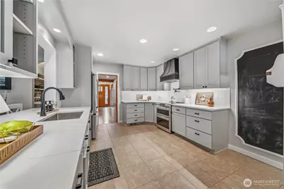 7320 69th Avenue SE, Snohomish, WA 98290 - Photo 13