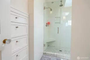 2218 E McGraw St, Seattle, WA 98112 - Photo 17