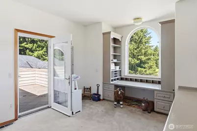 12540 123rd Avenue SE, Rainier, WA 98576 - Photo 17