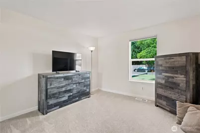 28504 23rd Avenue S, Federal Way, WA 98003 - Photo 21