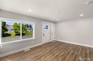 6121 S C St, Tacoma, WA 98408 - Photo 5