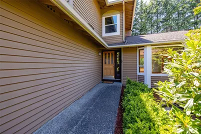 801 N Waugh Road, Mount Vernon, WA 98273 - Photo 3