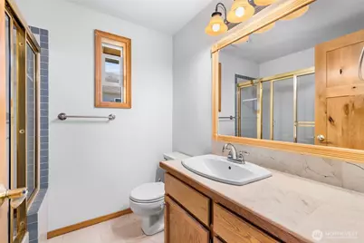 801 N Waugh Road, Mount Vernon, WA 98273 - Photo 31