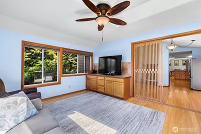 801 N Waugh Road, Mount Vernon, WA 98273 - Photo 11