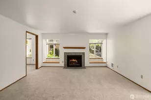 15816 NE Leary Way, Redmond, WA 98052 - Photo 11