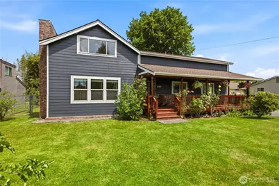 137 Wayne Avenue, Pacific, WA 98047 - Photo 1