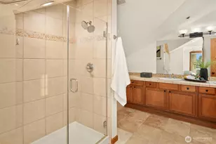 3670 Dayton Ave N, Seattle, WA 98103 - Photo 23