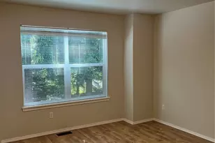 5718 S Grove Dr, Mukilteo, WA 98275 - Photo 3