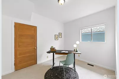 905 E Maple Street, Bellingham, WA 98225 - Photo 11