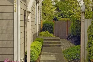534 240th Ave SE, Sammamish, WA 98074 - Photo 9