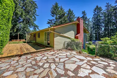 5929 Fern Avenue NE, Bremerton, WA 98311 - Photo 9