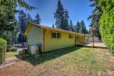 5929 Fern Avenue NE, Bremerton, WA 98311 - Photo 11