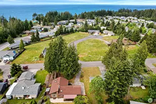 2424 W 12th St, Port Angeles, WA 98363 - Photo 29